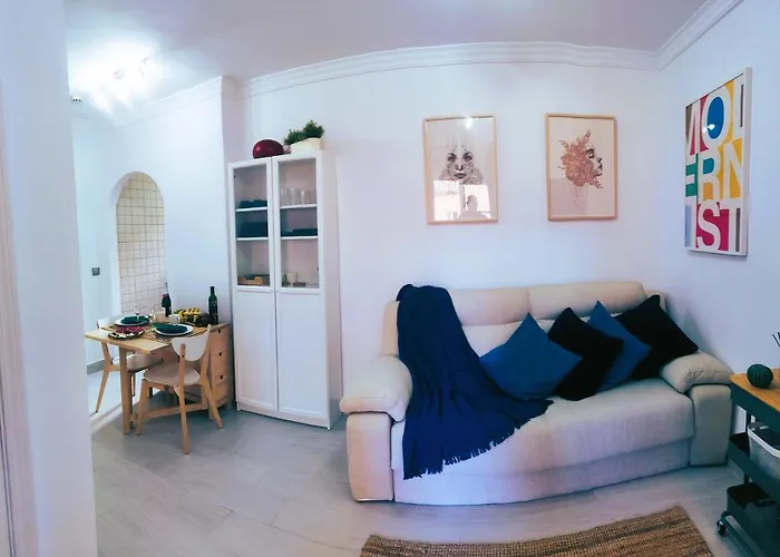 Sage Palm Apartment By Namaste Elite